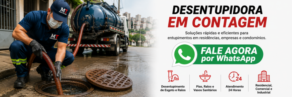 equipe da MT Desentupidora realizando serviço de desentupimento em Contagem com atendimento 24 horas